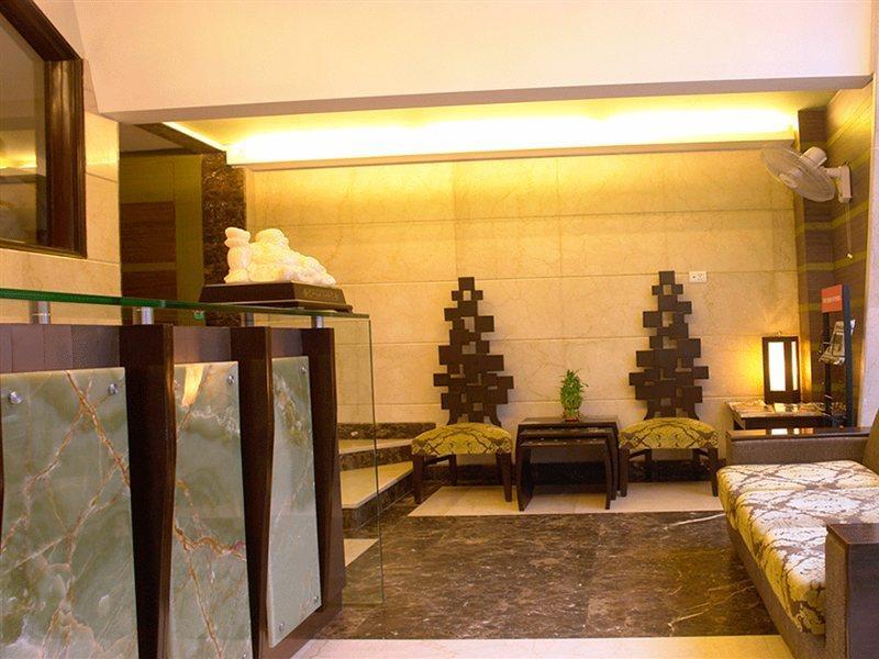 דלהי Hotel Sunstar Heights מראה חיצוני תמונה